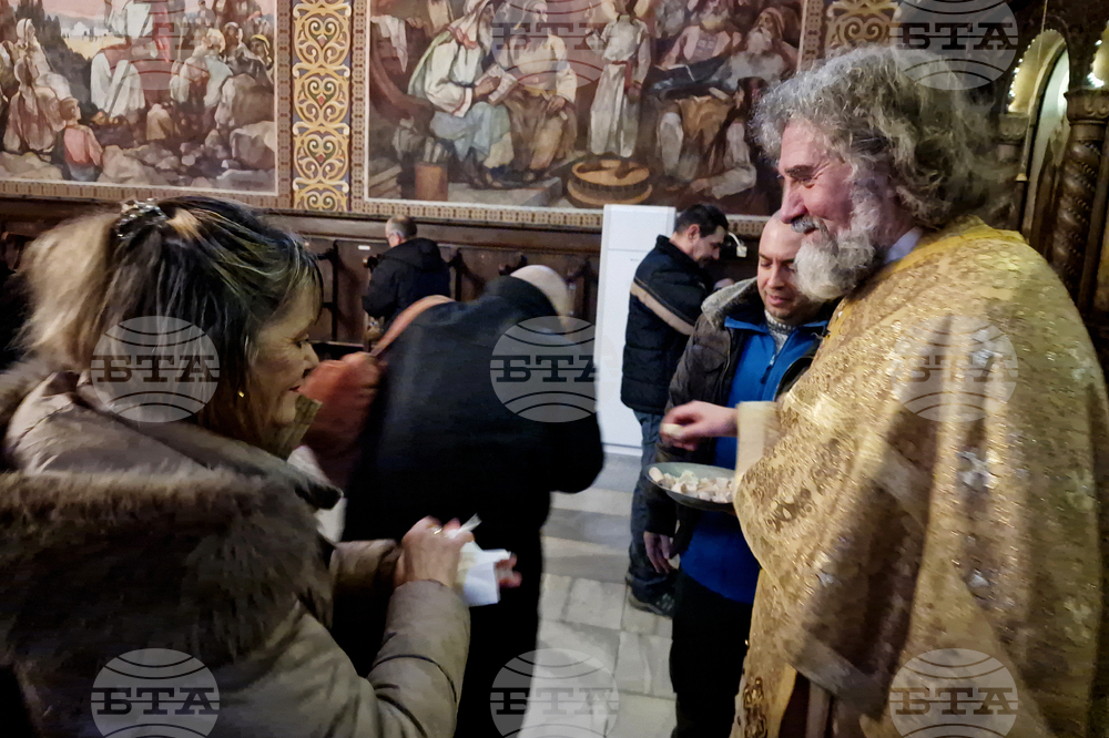 Търговище - храм „Св. Йоан Рилски“ - неделна служба и проповед