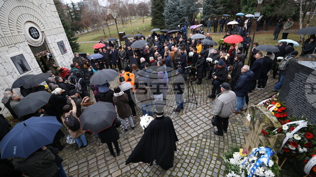 България отбеляза Деня на признателност и почит към жертвите на комунистическия режим 