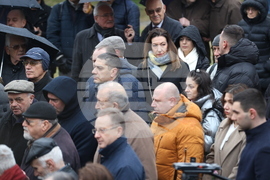 Мемориал на жертвите на комунистическия режим - поднасяне на венци