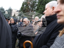 Мемориал на жертвите на комунистическия режим - поднасяне на венци