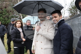 Мемориал на жертвите на комунистическия режим - поднасяне на венци