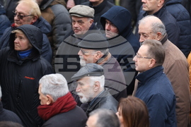 Мемориал на жертвите на комунистическия режим - поднасяне на венци
