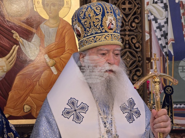 Този път не бе лек, но бе път на благодат и споделена молитва, каза митрополит Гавриил по повод 25-ата си годишнина начело на Ловчанска епархия