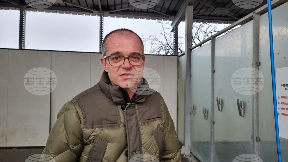 Екипи на КЗП И НАП проверяват автомивка в Пловдив след сигнал за завишаване на цените 