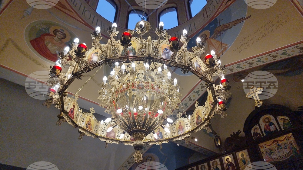 Село Малка Верея - храм  „Св.мчк Трифон“