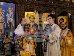 Ловеч - патриарх - митрополит - годишнина
