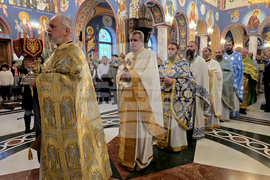 Ловеч - патриарх - митрополит - годишнина