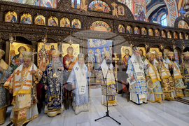 Ловеч - патриарх - митрополит - годишнина