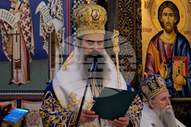 Ловеч - патриарх - митрополит - годишнина