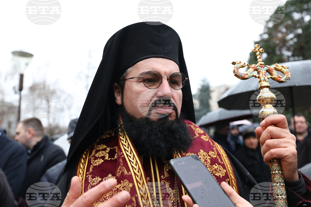 Мемориал на жертвите на комунистическия режим - поднасяне на венци