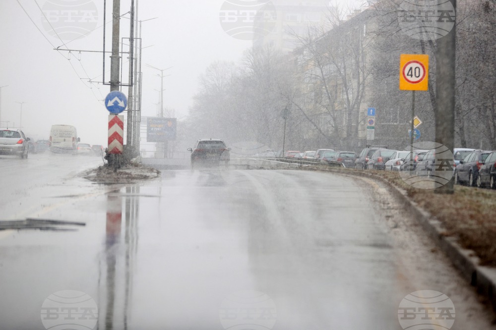 Столица - снеговалеж - пътища