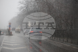 Столица - снеговалеж - пътища