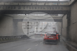 Столица - снеговалеж - пътища