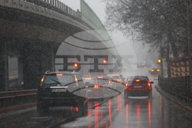 Столица - снеговалеж - пътища