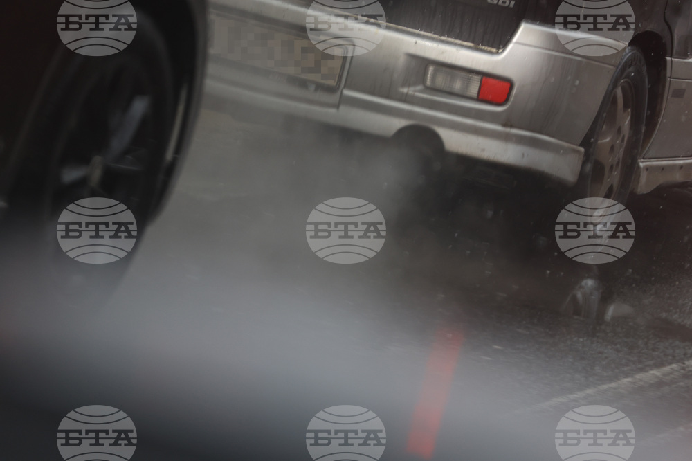 Столица - снеговалеж - пътища