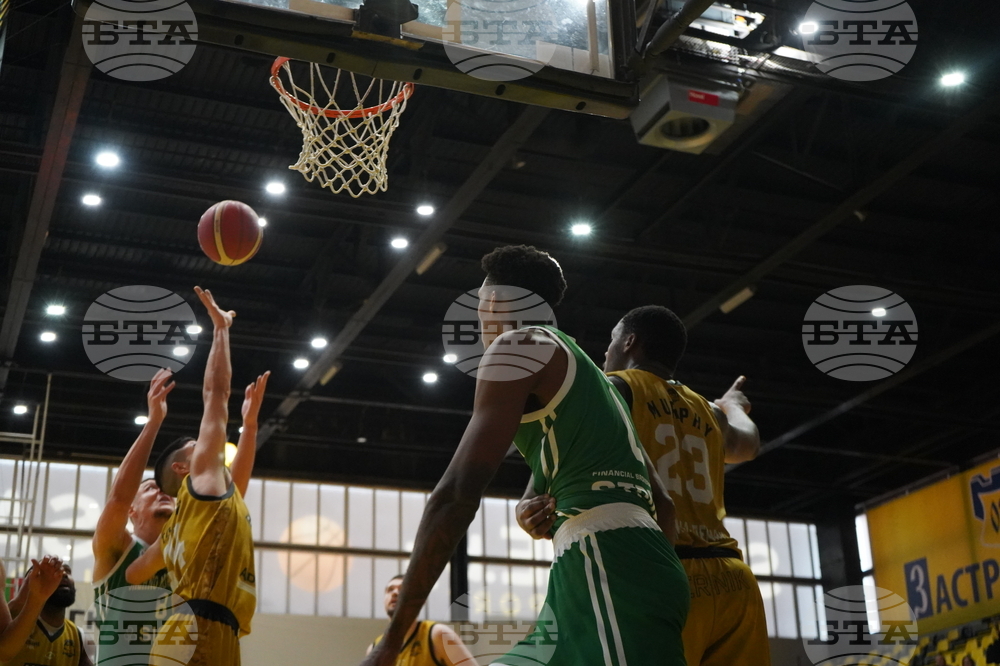 „В продължение на три части не играехме отборен баскетбол“, каза Васил Евтимов след победата на Черно море над Миньор 2015