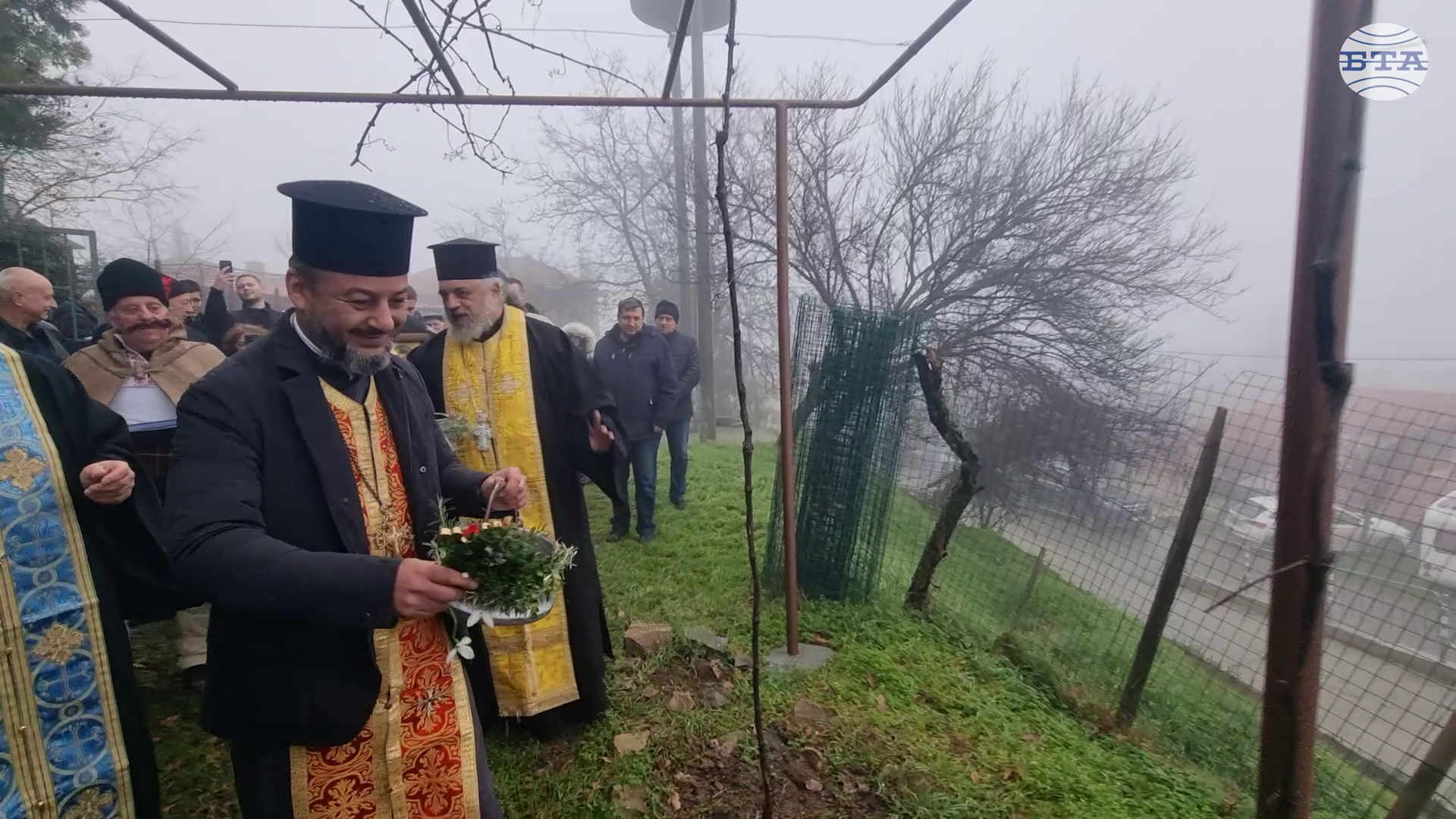 На Трифон Зарезан ритуално зарязаха църковните лози в църквата „Св. мчк Трифон“ в старозагорското село Малка Верея
