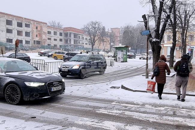 Шумен - снеговалеж - пътна обстановка