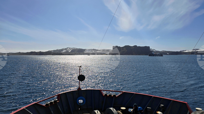 Fourth Group of Participants in Bulgaria’s 34th Antarctic Expedition Arrives at Livingston Island