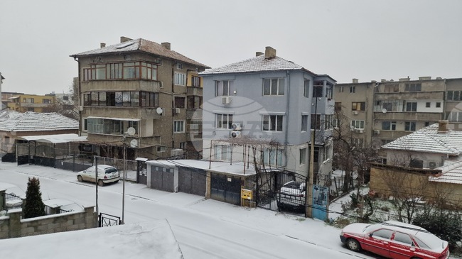 Пътищата в област Търговище са почистени и проходими при зимни условия, от пътното управление призовават гражданите да шофират с повишено внимание