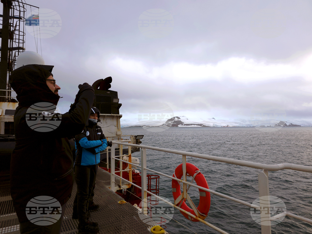Livingston Island - Antarctica - research vessel St. st. Cyril and Methodius