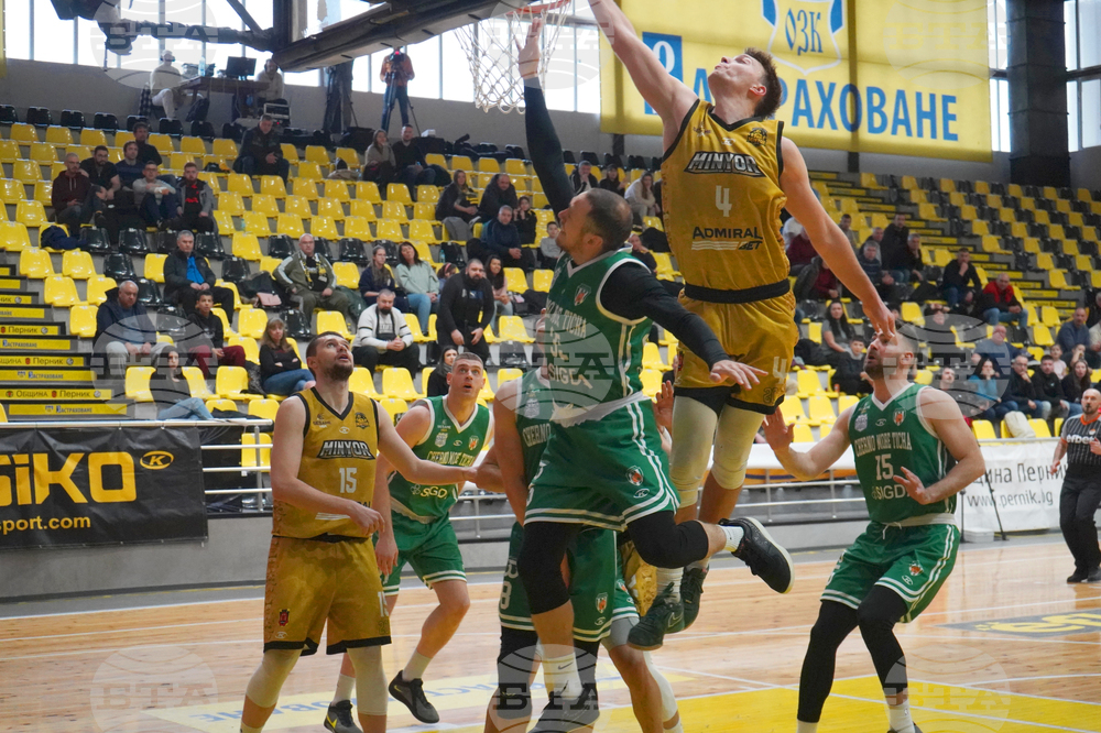 Перник - баскетболен мач - Миньор 2015 - Черно море Тича