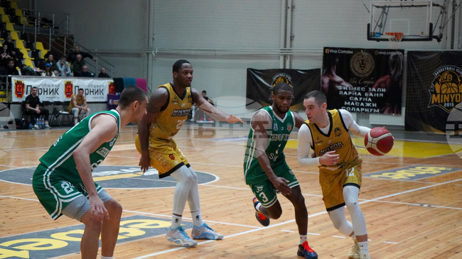 Черно море Тича надви Миньор 2015 и продължава на полуфиналите за Купата на България по баскетбол за мъже