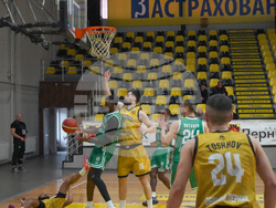 Перник - баскетболен мач - Миньор 2015 - Черно море Тича