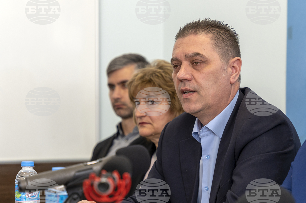 Добрич - КП ГЕРБ-СДС - пресконференция - предизборна кампания - Снимка: Александра Антонова