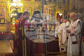 Митрополитска катедрала „Св. Неделя“ - служба - жертви на комунизма