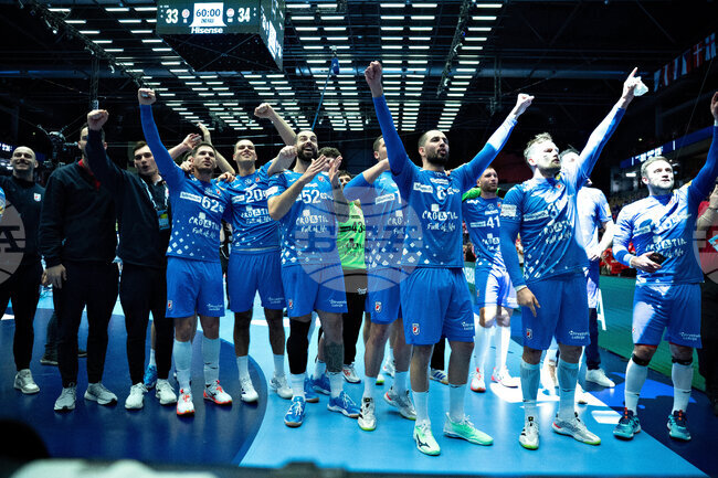 Как успех за Хърватия в хандбала предизвика политически скандал в Загреб?