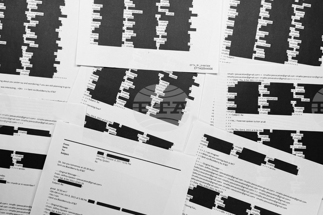 Латвийските власти разследват документите, свързани с Епстийн