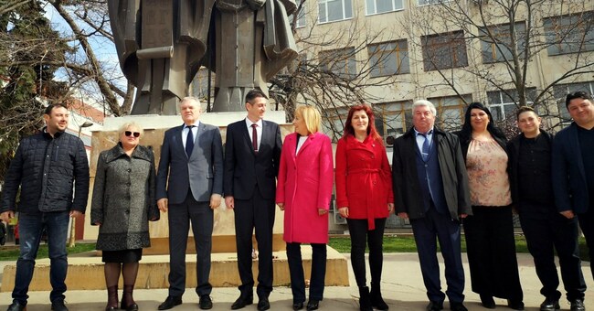 „ЛЕВИЦАТА!“ представи листата си в Добрич за предстоящия парламентарен вот, водена от невролога д-р Николай Бекяров