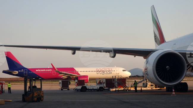 Сериозен технически проблем затвори за полети въздушното пространство на Гърция