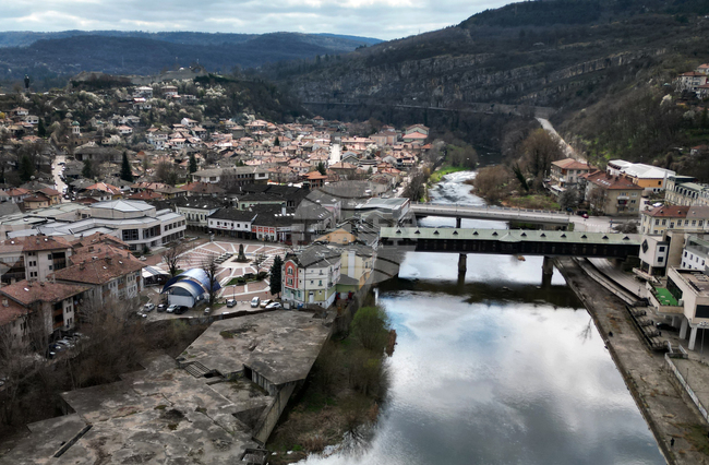 За втора поредна година в Ловеч се организира дискусионен форум с работодателите от областта