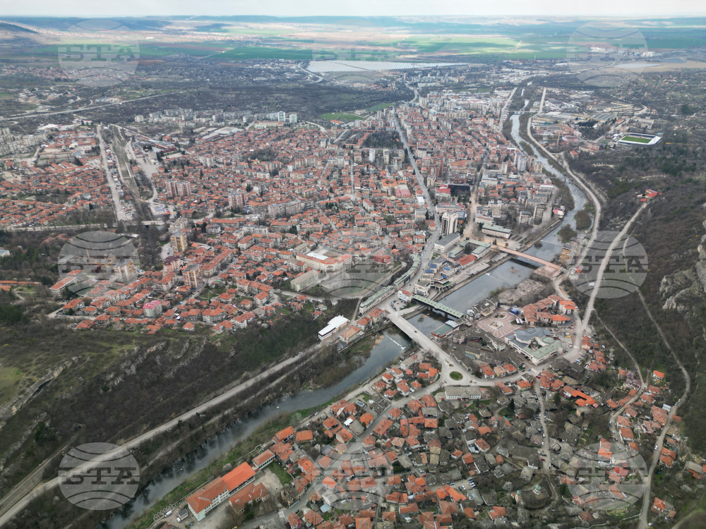 Десет работодатели и около 80 търсещи работа се очакват на трудова борса в Ловеч