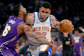 Lakers Knicks Basketball