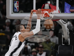 Magic Spurs Basketball