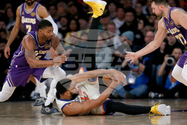 Lakers Knicks Basketball