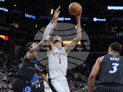 Magic Spurs Basketball