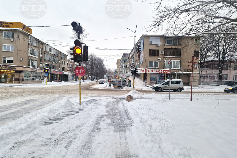 Разград - зима - обстановка