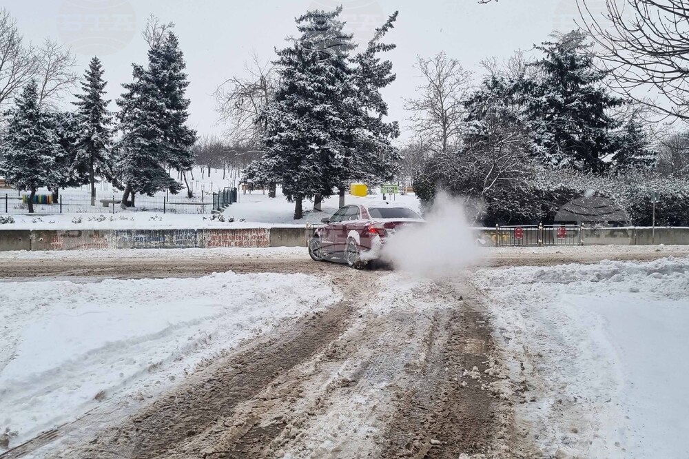Търговище - снеговалеж - обстановка