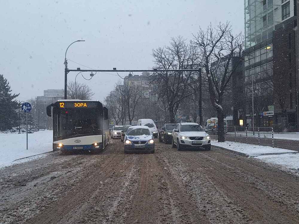 Пътищата във Варна са проходими при зимни условия