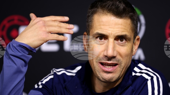 Хулио Веласкес: "Възможно е да има още някой нов футболист при нас до края на трансферния прозорец"