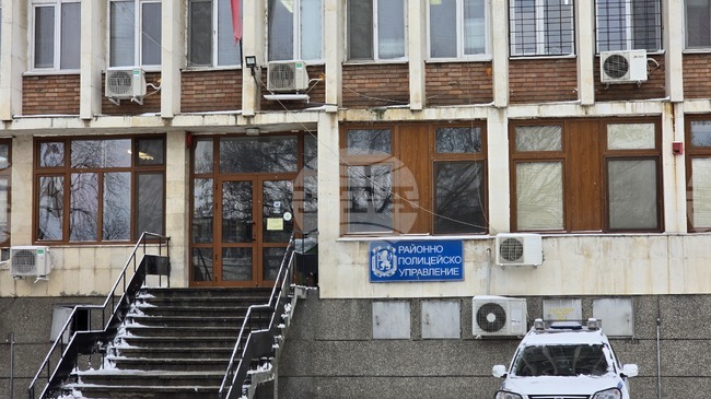 Видинската полиция разследва случай на три отровени кучета в село Иново