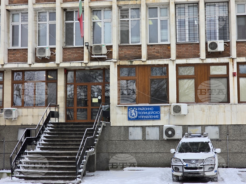 Видинската полиция разследва случай на три отровени кучета в село Иново