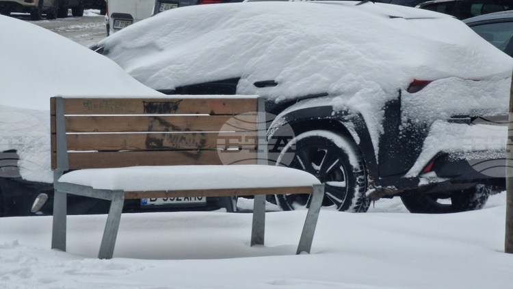 New Cold Wave Grips Romania, 15 Centimetres of Snow in Bucharest