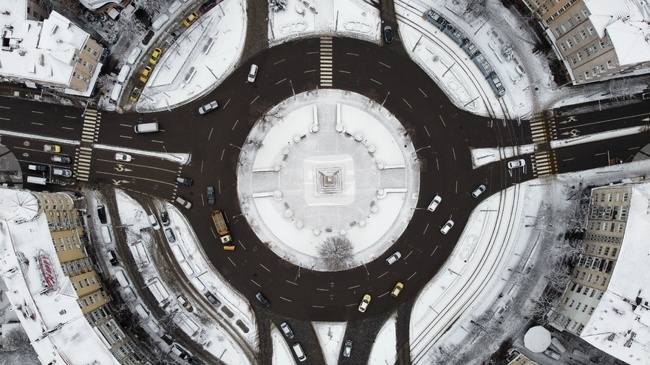 Лошите метеорологични условия в страната не затрудниха придвижването по републиканската пътна мрежа