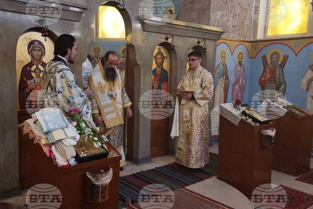 Земен - патриарх Даниил - патриаршеска света литургия 