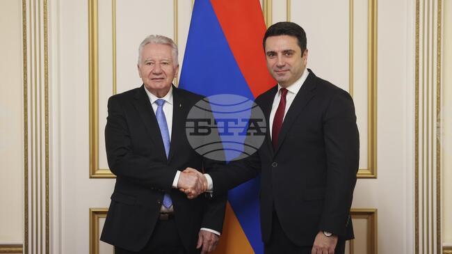 АРМЕНПРЕС: Председателят на арменския парламент се срещна със заместник-председателя на унгарския парламент